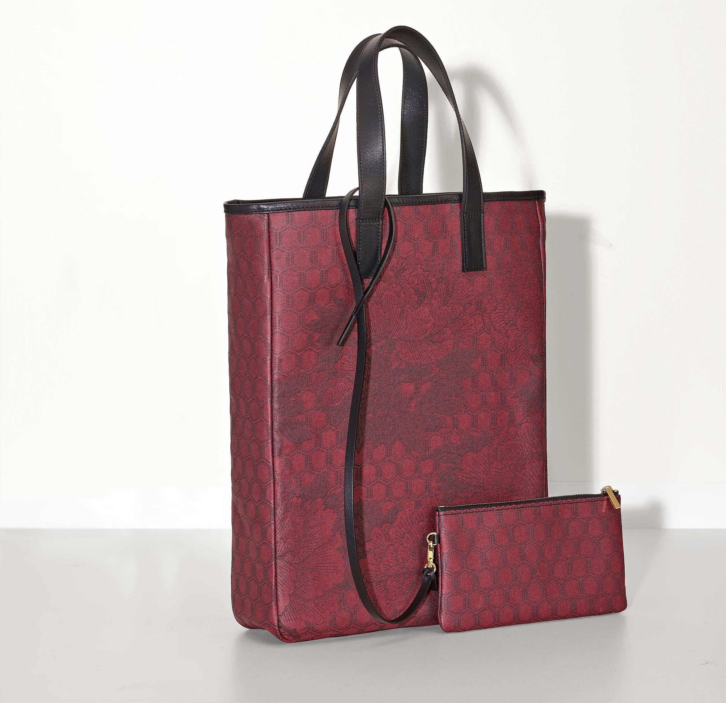 Le Jacquard Francais Pivoine Bordeaux Hand-Carried Bag