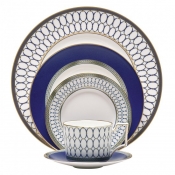 Wedgwood Renaissance Gold 5-Piece Setting